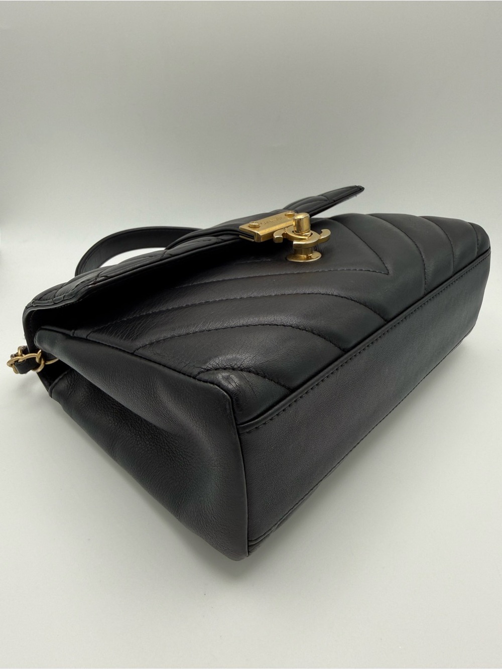 CHANEL Black Quilted Calfskin Leather Gold Class CC Top Handle Bag - Picture 6 of 17